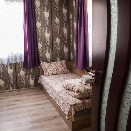 Bungalow In Lovely And Familial Area For 2 Or 3 Persons Gæstehus 3*